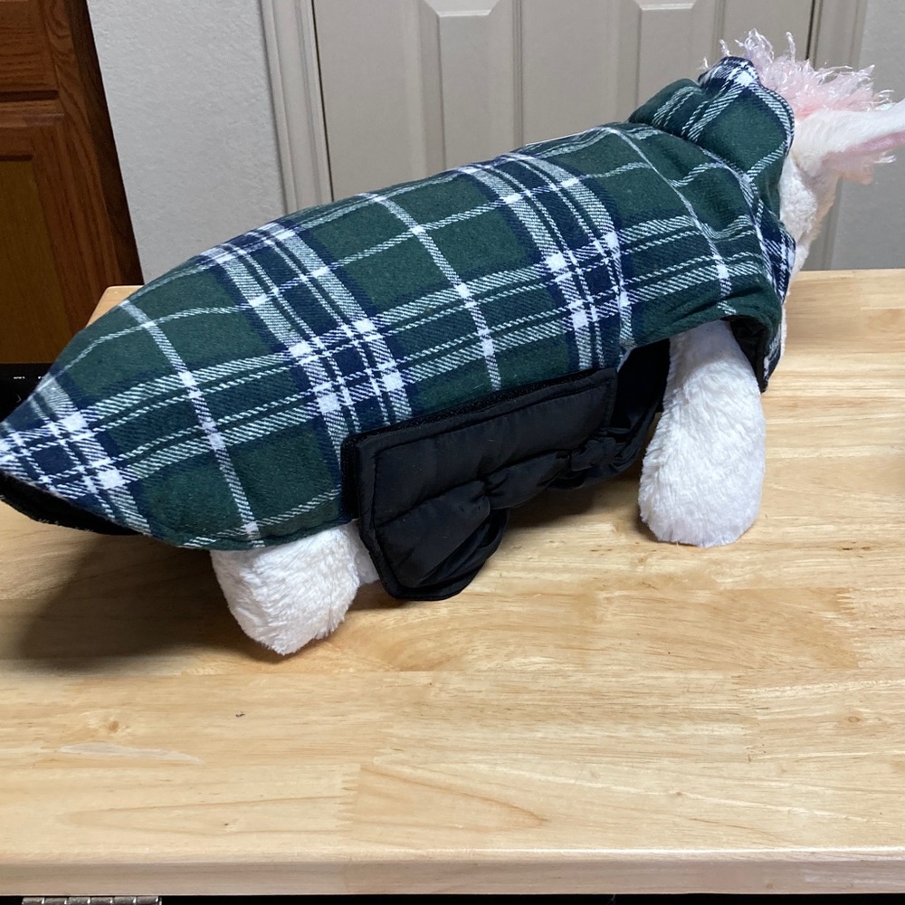 NWT Kuoser Dog Jacket Reversible Green Tartan Plaid or Quilted Black Sz M - Picture 9 of 15